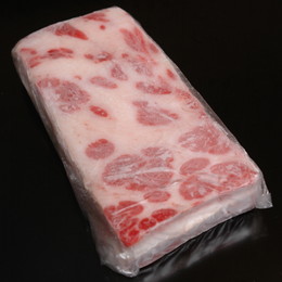 鹿の子(調査捕鯨の鯨肉)